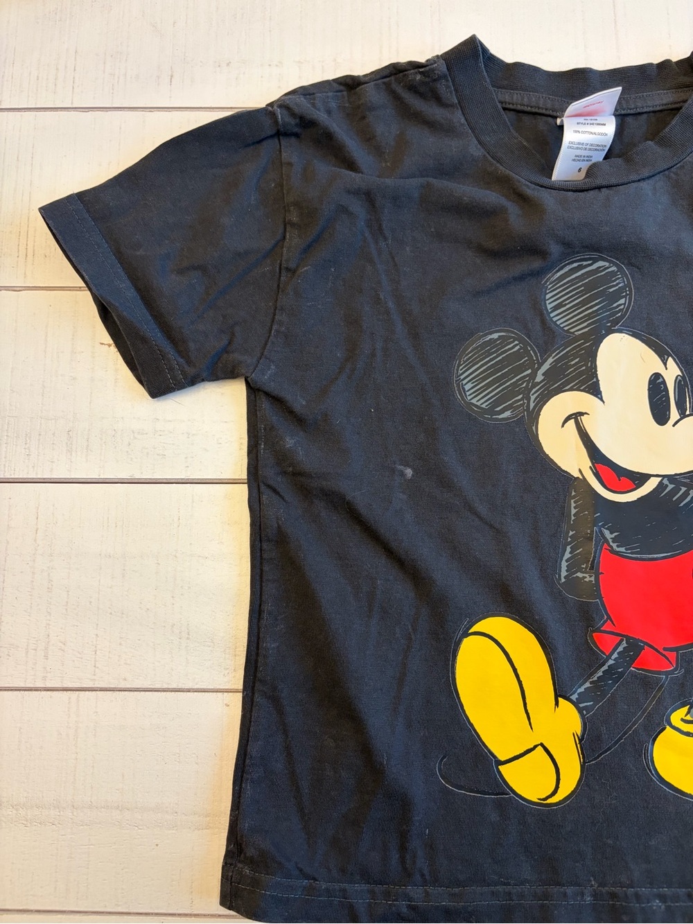Disney Kids Black Wash 100% Cotton Mickey Mouse and Pluto Graphic T-shirt Boys 6 - Picture 9 of 13